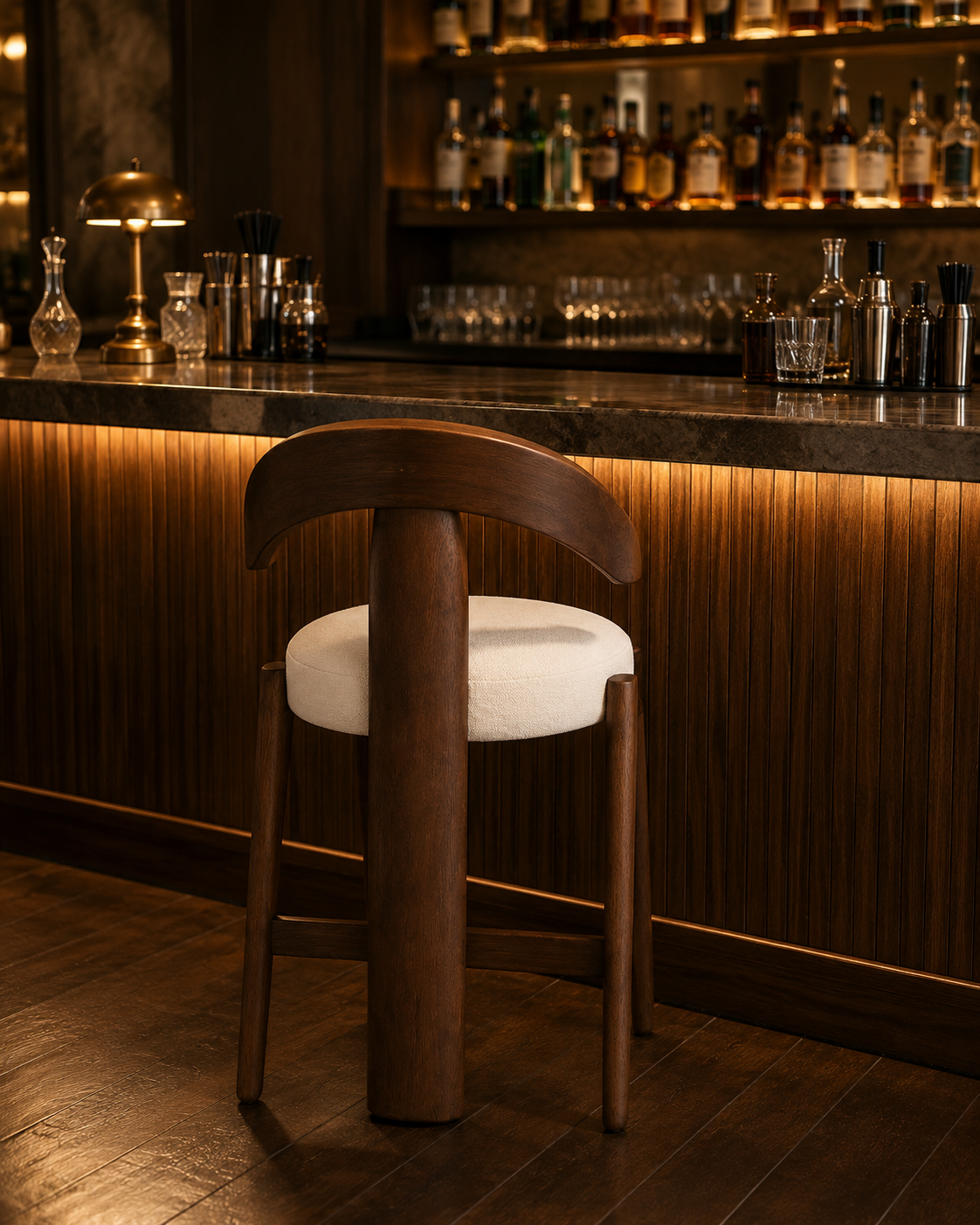 Le Tabouret Stèle